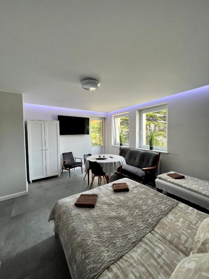 Apartamenty Ostoja 莱鲍 外观 照片