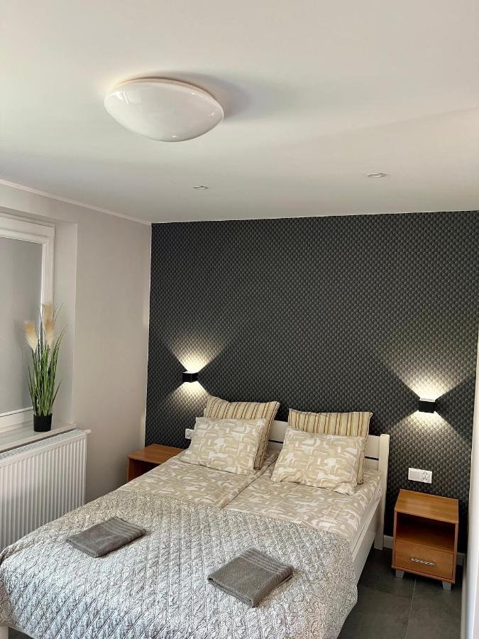 Apartamenty Ostoja 莱鲍 外观 照片