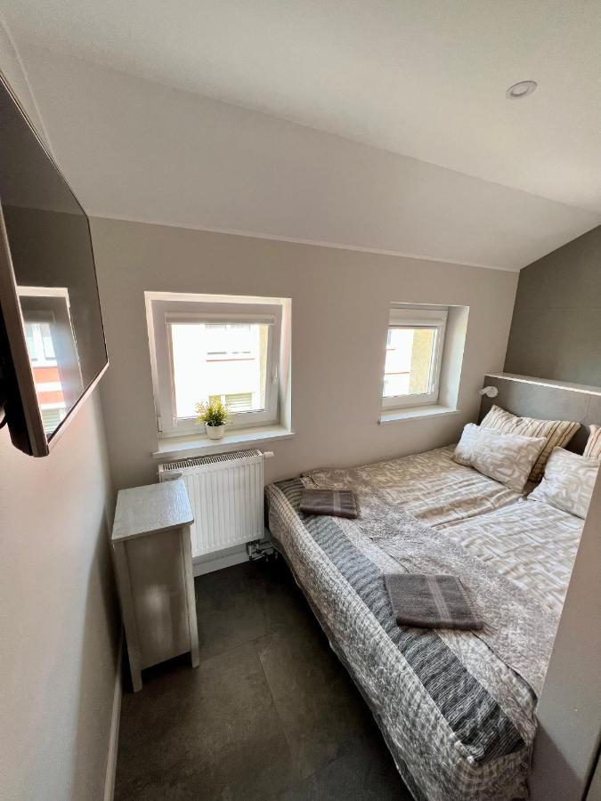 Apartamenty Ostoja 莱鲍 外观 照片