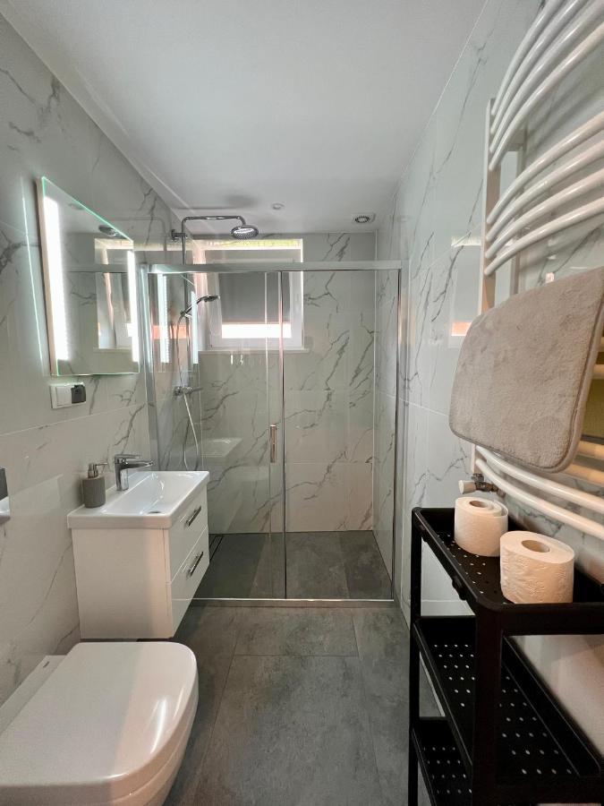 Apartamenty Ostoja 莱鲍 外观 照片