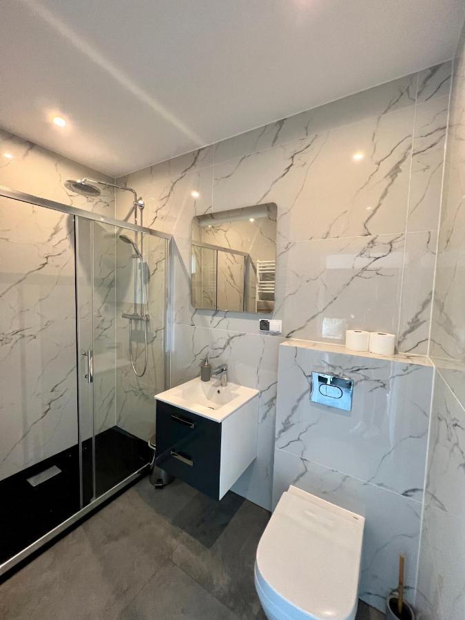 Apartamenty Ostoja 莱鲍 外观 照片